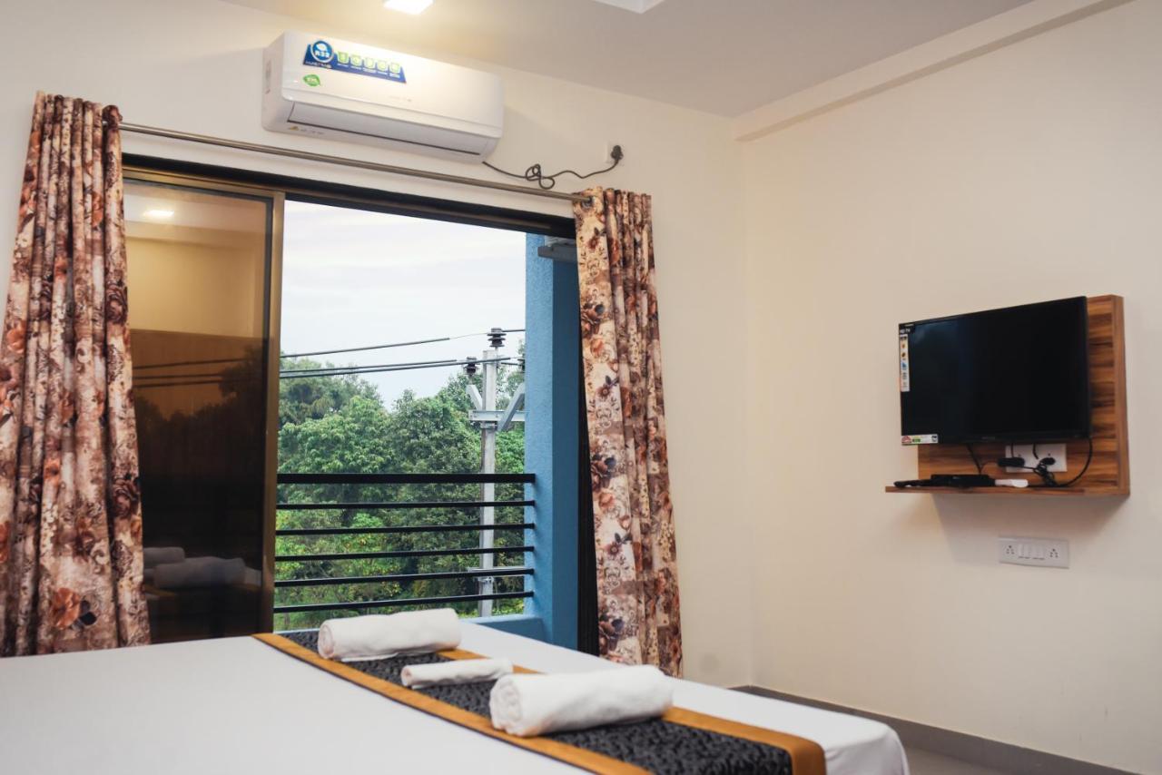 Lotus Hotel Nagaon Beach Alībāg Εξωτερικό φωτογραφία